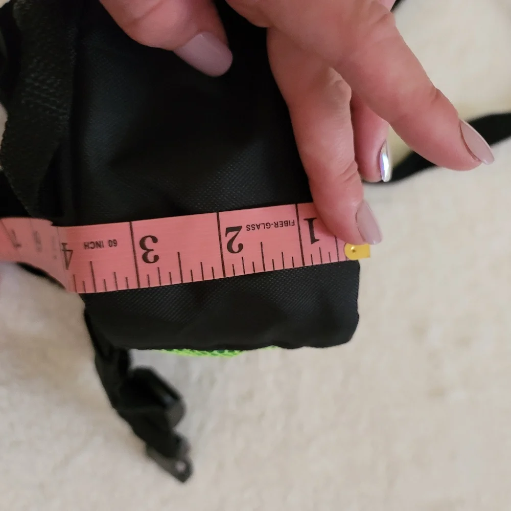 NWOT leash Kids‎ backpack